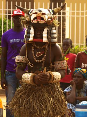 Las tabancos con sus galas en Bissau