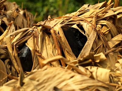 Carbon vegetal makala listo para Kinshasa