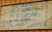 Carteles por las calles de Banjul