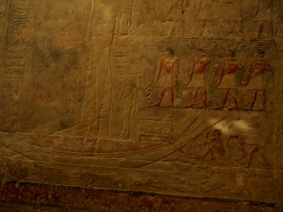 Interior de las Pirámides de Saqqara y Giza