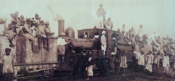 Trabajadores del Tren Lunático