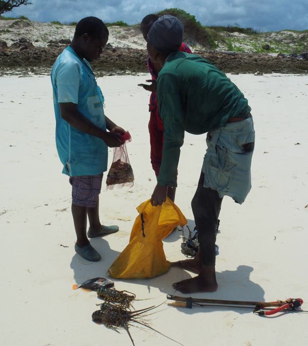 Pescadores en Malendi Kenia