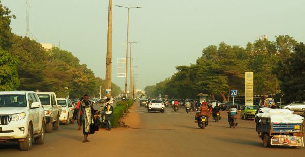 Calle de Uagadugú Burkina Faso