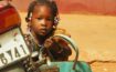 Una niña en Uagadugú Burkina Faso