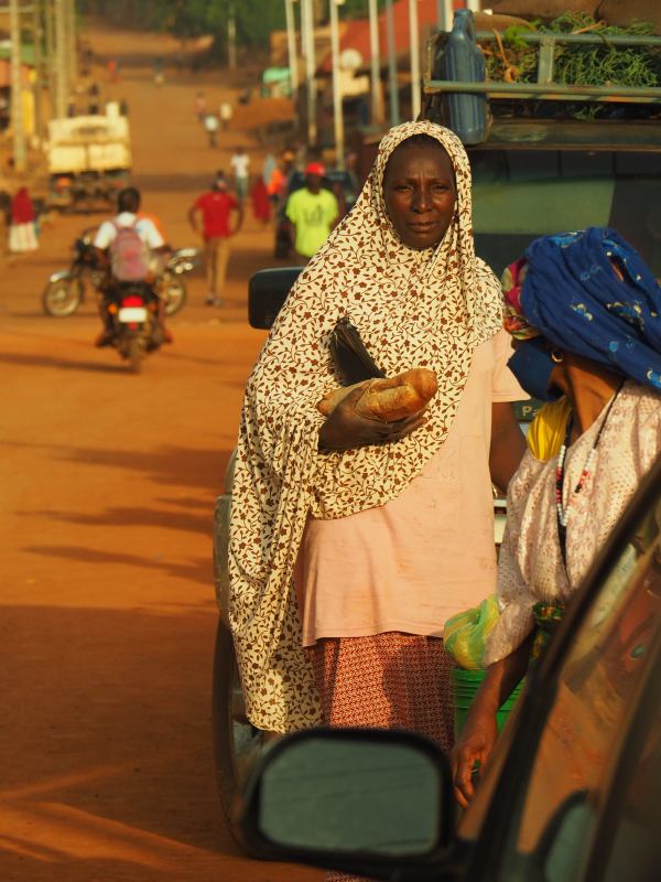 Una mujer en Faranah Guinea Conakry