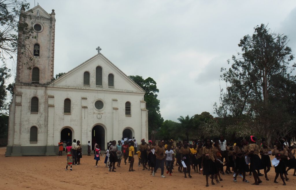 Iglesia de Pinga (Soyo) Angola