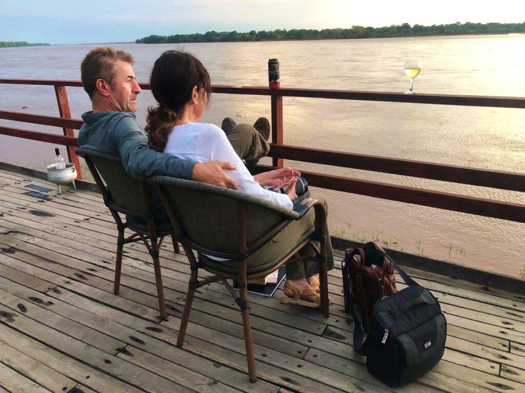 ANTE EL RIO ZAMBEZE CHARANGWE LOWER ZAMBEZI SAFARI LODGE ZAMBIA