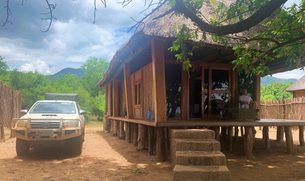 CHARANGWE LOWER ZAMBIZI SAFARI LODGE ZAMBIA